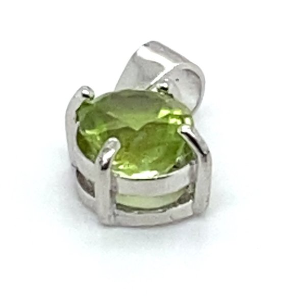 Peridot 1.10ct White Gold Finish Solid 925 Sterling Silver Pendant - Picture 4 of 6